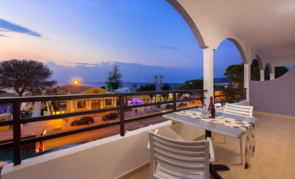 Sunny Days Hotel Ixia  Bagian luar foto